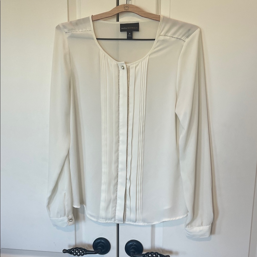 Dana Buchanan Women's Ivory Blouse